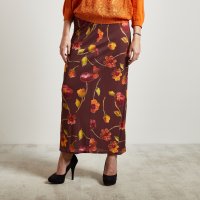 Long Skirt with Flowers
